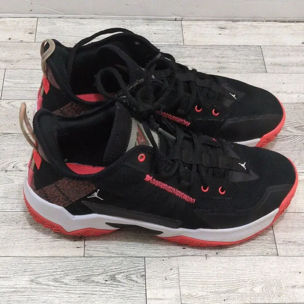 Jordan One Take 2 Men’s Basketball Sneakers Black/Red/White Size 9.5 CW2457-006